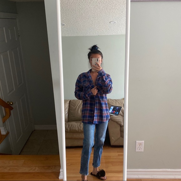 OVERSIZED FLANNEL - Picture 2 of 2